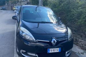 Renault Scenic X Mode 1.500 nera