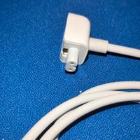 Cavo originale Apple presa uk (no alimentatore)