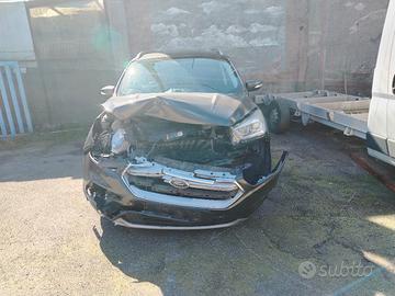 ford kuga benzina 1.5 motore nuovo