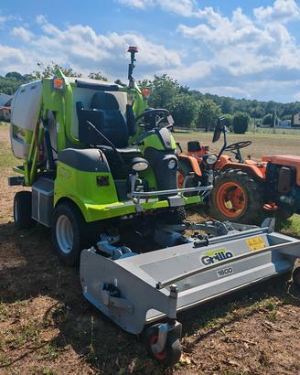 grillo FD 13 09taglia erba  con raccolta e trincia