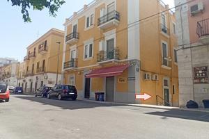 Ampio Locale Commerciale a Manfredonia