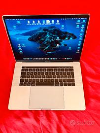 MacBook Pro 15 2017 - i7 - ram 16 gb - ssd 500 gb