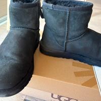 Ugg mini nero