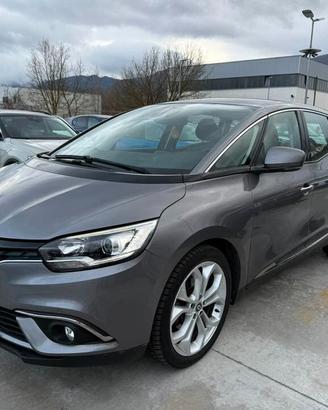 Renault Grand Scenic dCi 150 CV EDC 7POSTI