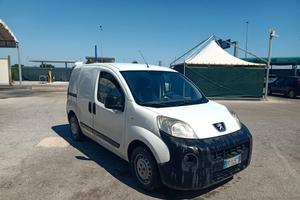 Peugeot bipper 