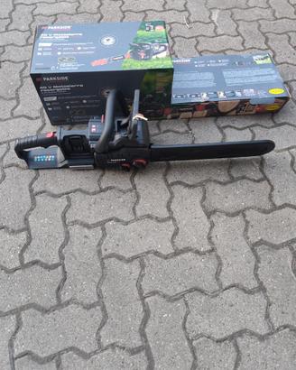MOTOSEGA A BATTERIA PERFORMANCE PARKSIDE