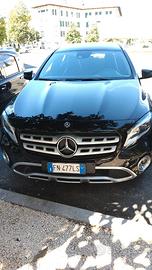 Auto Mercedes Gla