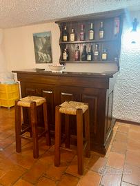 Piano bar