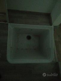 lavatoio e colonna lavabo in ceramica 