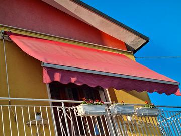 Tenda da sole rossa m 3,40