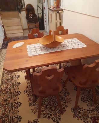 tavolo stile tavernetta