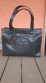 Borsa Armani