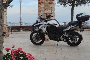 Benelli TRK 502X