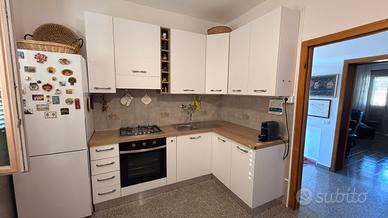 Cucina angolare completa 226x146 cm