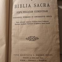 Antica Bibbia in latino del 1927