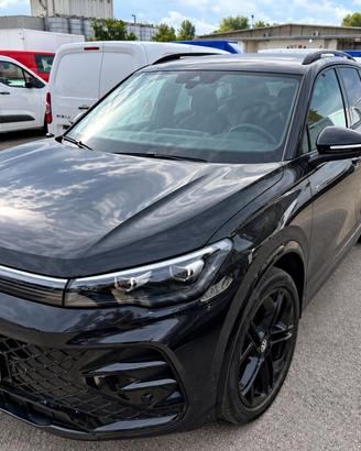 VOLKSWAGEN Tiguan 2.0 TDI 150 CV DSG R-Line Plus
