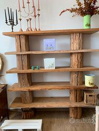 libreria, porta oggetti a mensole fatta a mano