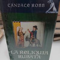 La reliquia rubata.   candace robb