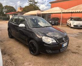 Volkswagen Polo 1.4/80CV TDI 5p. Sportline
