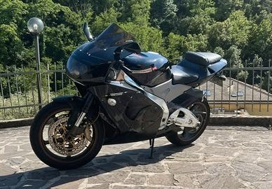 Aprilia RSV mille 