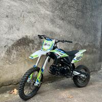 Pit bike 125cc apollo RFZ