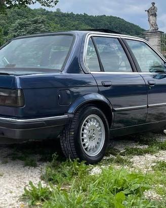 Bmw E30 318i