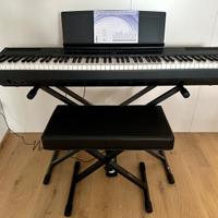 YAMAHA   P - 115 + Sopporto e Sgabello