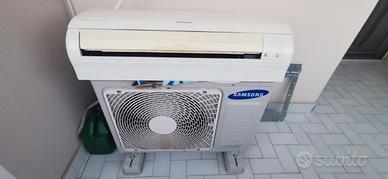 SAMSUNG INVERTER 12000 BTU