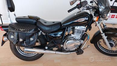 Suzuki Marauder custom 250