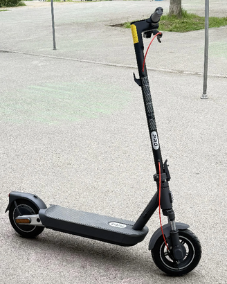 Monopattino elettrico , xiaomi scooter 5 pro