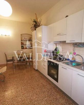 Appartamento di 60 m² con 3 locali a Poggibonsi
