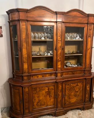 Vetrina credenza antica in legno