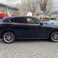 Alfa Romeo Stelvio 2.0 Turbo 280cv FIRST EDITION