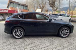 Alfa Romeo Stelvio 2.0 Turbo 280cv FIRST EDITION