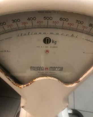 Bilancia vintage Italiana Macchi