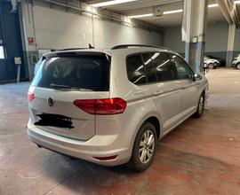 Volkswagen Touran 1.5 tsi 150cv 7 POSTI - START