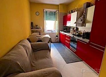 PIGNETO TRILOCALE ARREDATO Con BALCONE