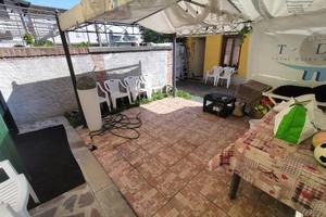 Appartamento di 90 m² con 3 locali e box auto a Pi