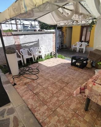 Appartamento di 90 m² con 3 locali e box auto a Pi