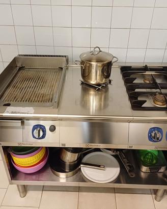 FRY TOP + DUE FUOCHI PROFESSIONALI "ELETTROLUX".