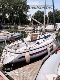 barca a vela 25 piedi  pronta alla boa