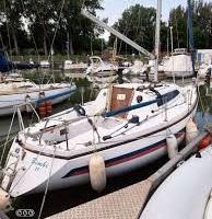 barca a vela 25 piedi  pronta alla boa