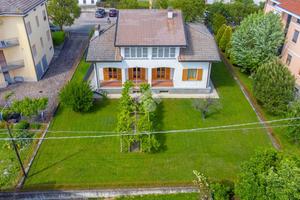 BIFAMILIARE A VARANO DE' MELEGARI