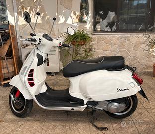 Vespa gts 300