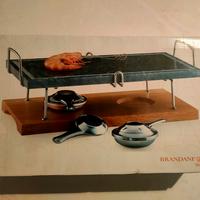 Set Pietra Lavica e Tagliere in Legno Nuovo