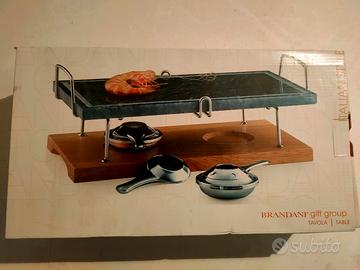 Set Pietra Lavica e Tagliere in Legno Nuovo