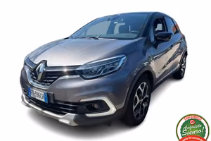 RENAULT Captur dCi 8V 90 CV Sport Edition