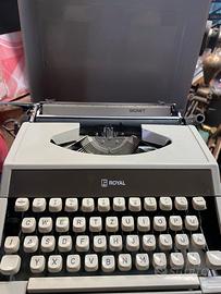 Macchina da scrivere Royal Signet