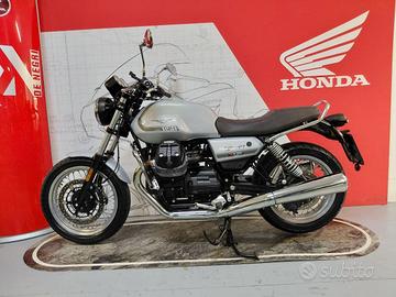 Moto Guzzi V7 SPECIAL
