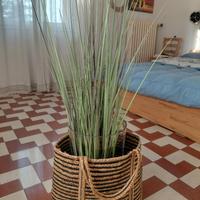 pianta artificiale  più vaso più porta vaso